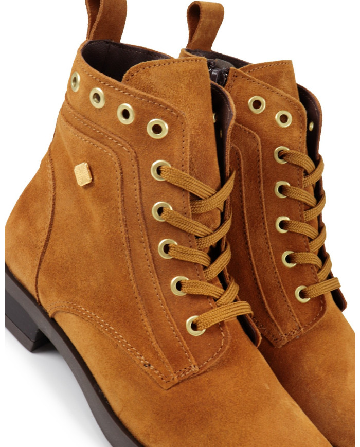 Botas Rasas Ginova en Camurça