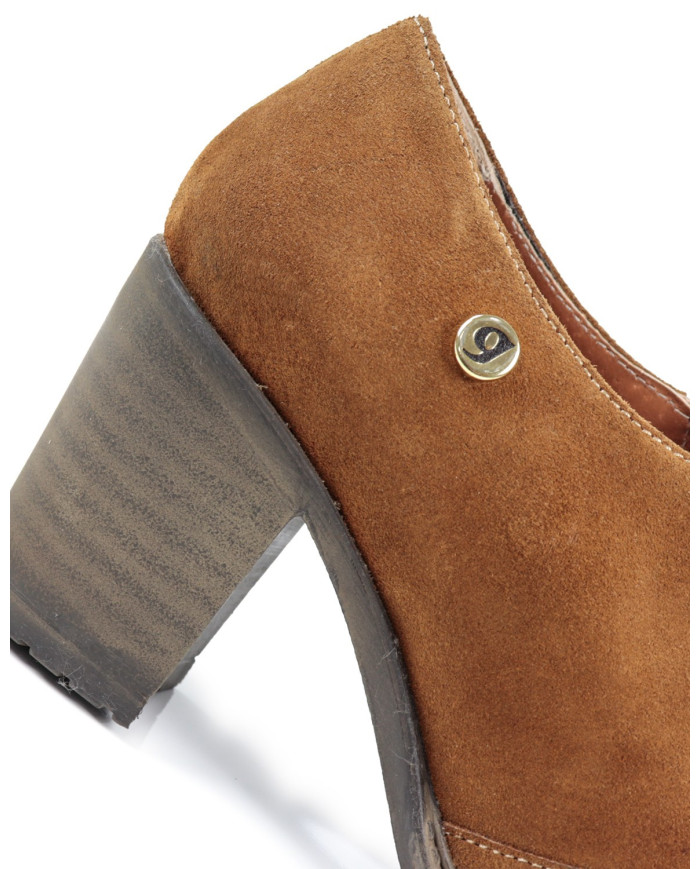 Botim Camel Middle Salt Ginova