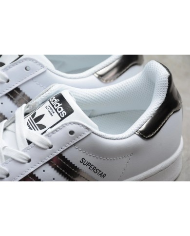 Adidas Superstar
