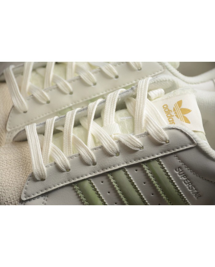 Adidas Superstar