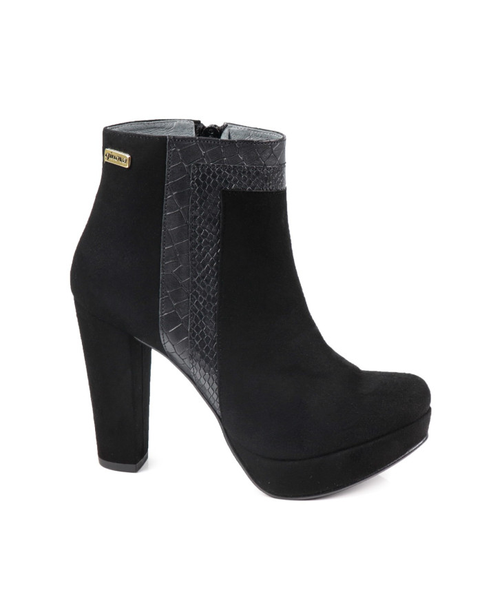 Ankle Boots Black Upper Ginova Compensated