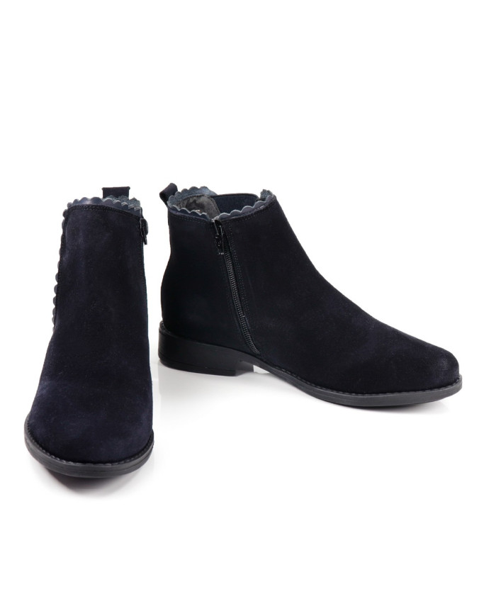 Blue Boots of Lady Rasas Ginova with Elastic