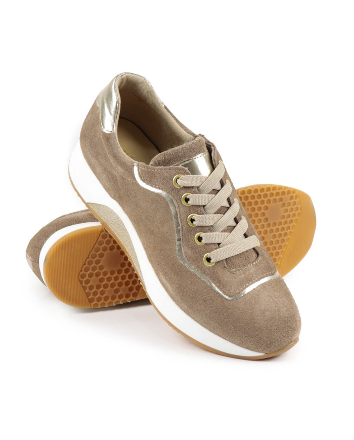 Ginova Women's Taupe Trainer in Camurça