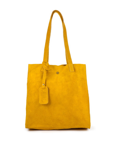 Mostaza de bolso de mujer en la piel