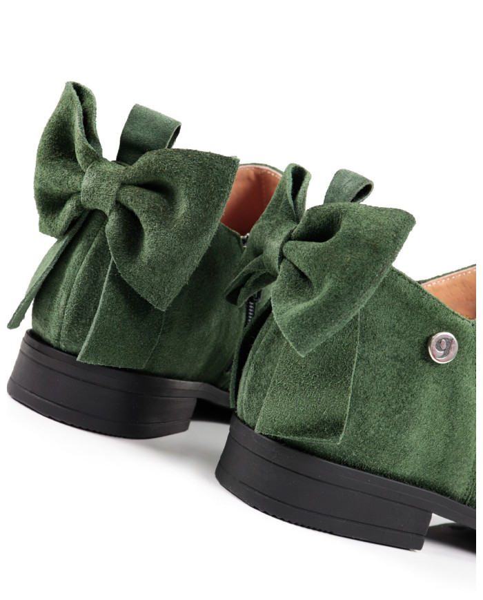 Botins Verdes Rasos Ginova com Laço