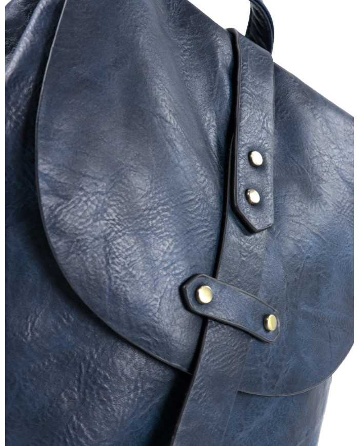 Mochila Azul de Mulher com Tachas