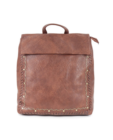 Women's Cognac backpack with Tachas on the Front