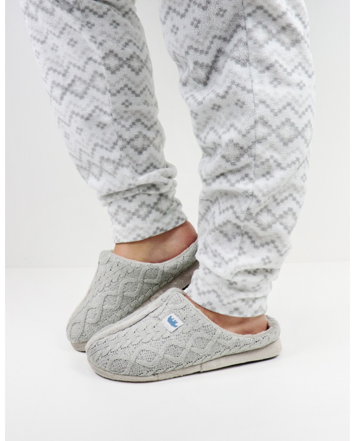 Zapatillas de la habitación de mujeres de DeFonseca Coldbear