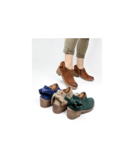 Botins Femininos Ginova com Laço