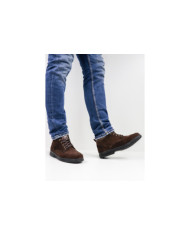 Ginova Man Bota con Wholesalers