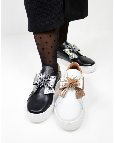 Zapatos Lady Ginova con cordón metálico