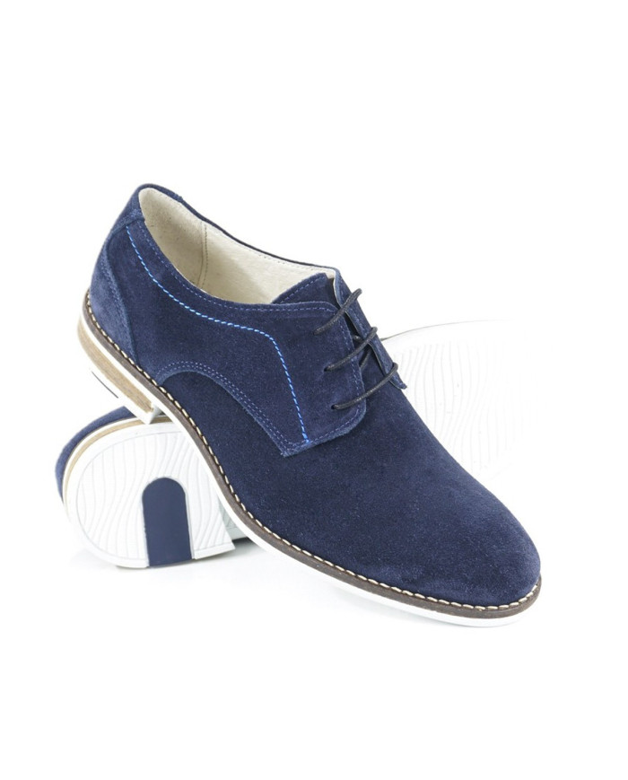 Zapatos elegantes del hombre casual