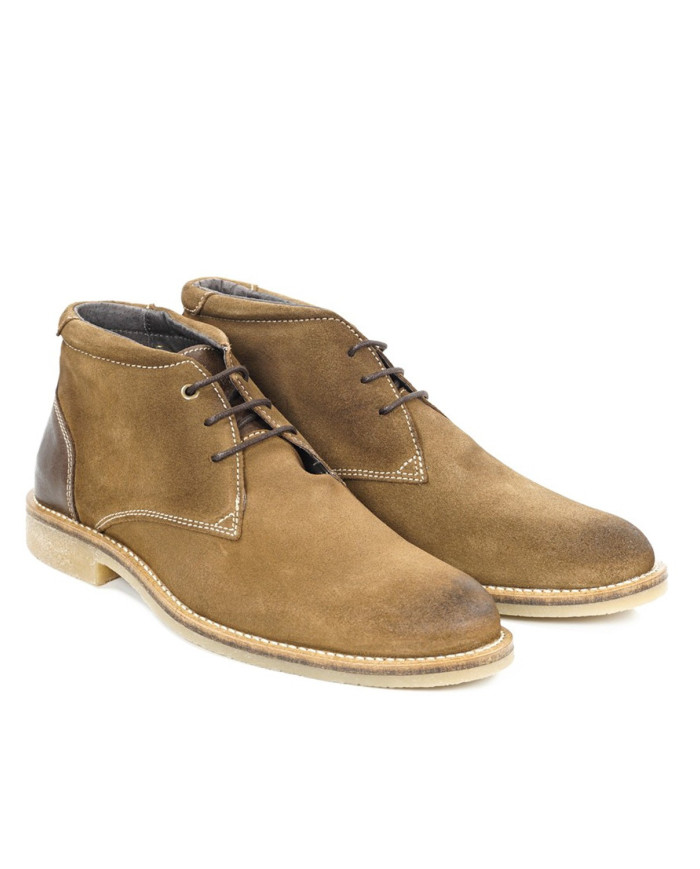 Botas de hombre clásico en Camurça