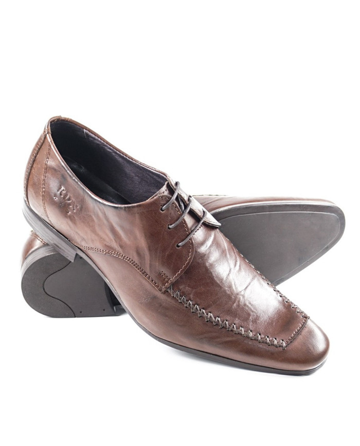 Sapatos de Homem Clássicos de Atacadores