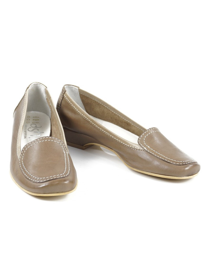 Women's Taupe Shoes with Seams