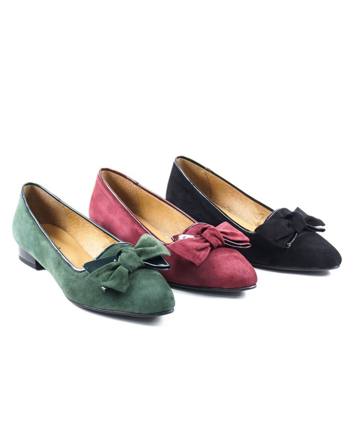 Sapatos de Senhora com Laço na Frente