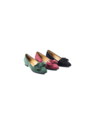 Ladies Shoes with Lace on the Front