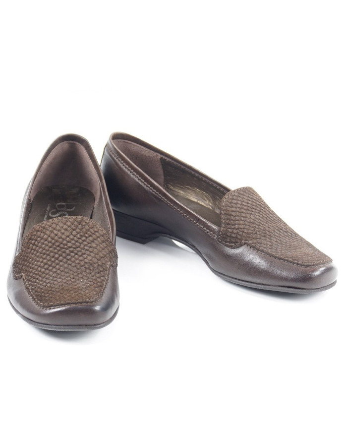 Ladies Shoes with Croco on the Front