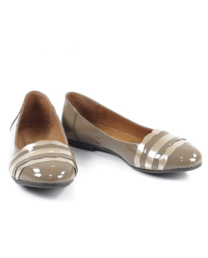 Sabrinas de Mulher Envernizadas