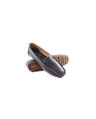 Women's Moccasins in Skin