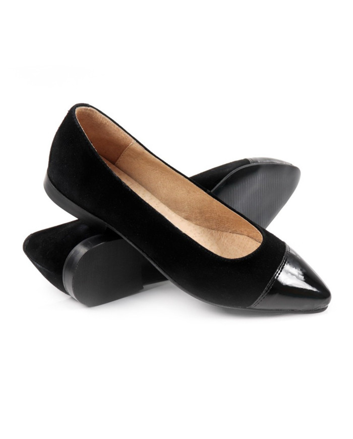 Sabrinas Pretas de Mulher com Frente Envernizada