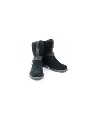 Women's Black Boots Without Practical Clasps