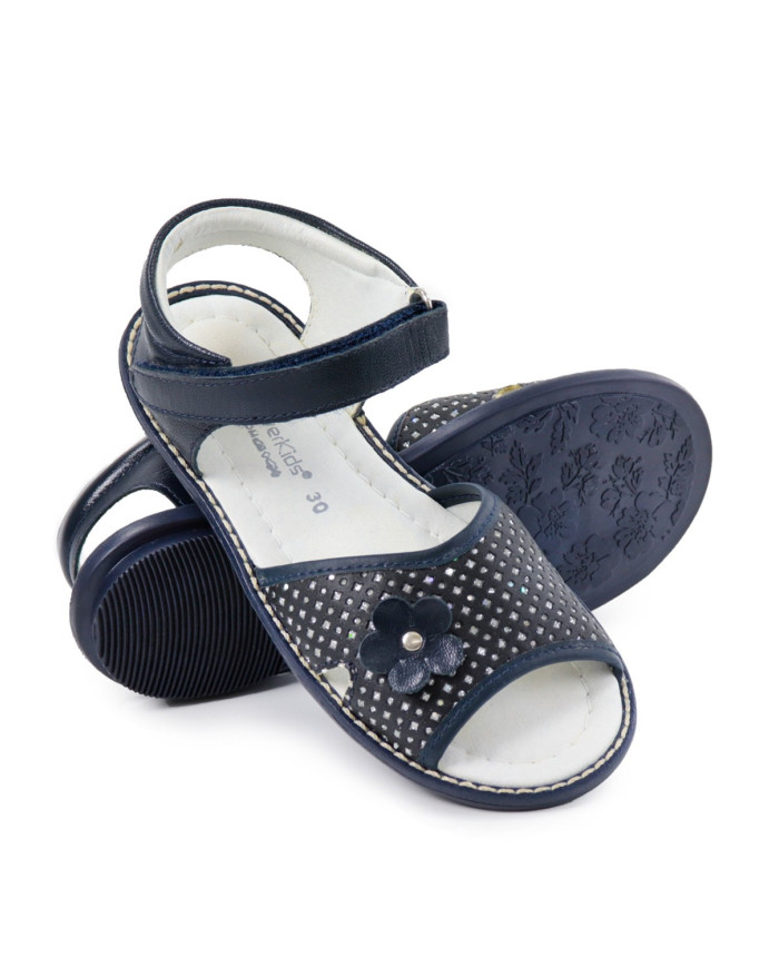 Sandalias de chicas con brillo