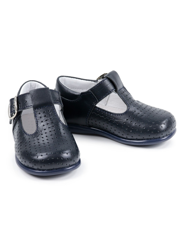 Zapatos de bebé con hebilla