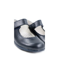 Sapatos de Criança com Tira em Velcro