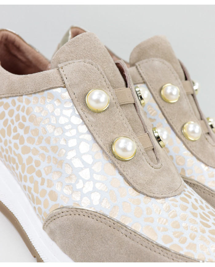 Taupe Trainers of Lady Ginova with Pearls