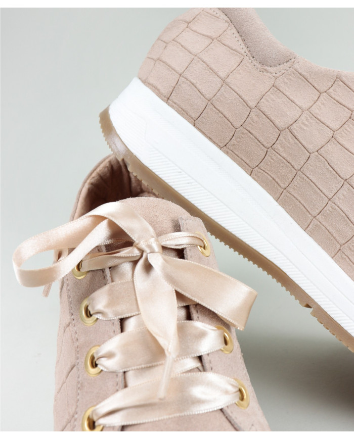 Zapatillas de Mujeres Ginova con Satin Wholesalers