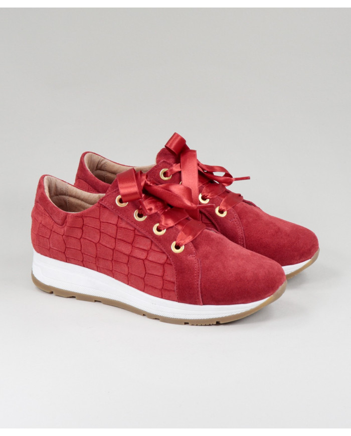 Ginova Women Sports in Red with Satin Wholesalers