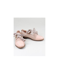 Sapatos Oxford Ginova Nude com Atacadores em Tecido