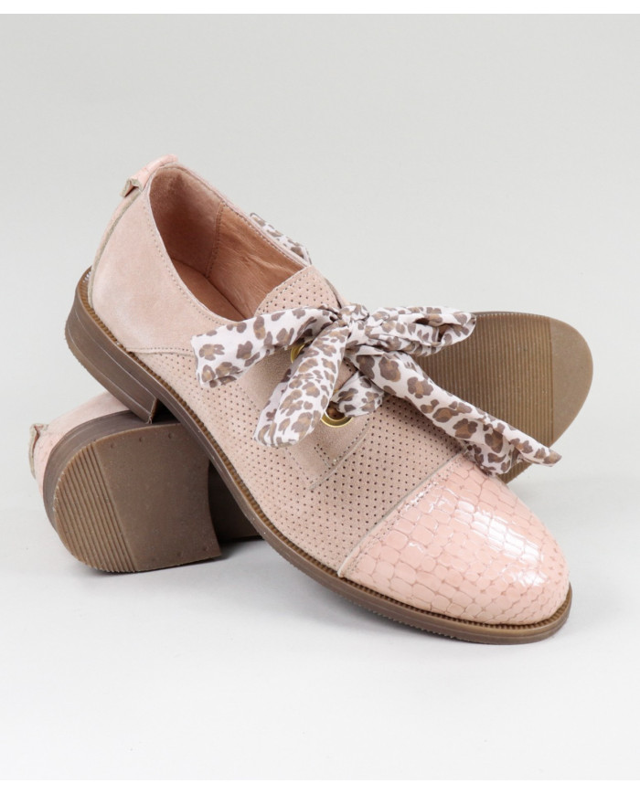 Sapatos Oxford Ginova Nude com Laço em Tecido