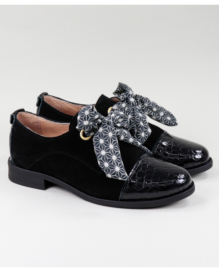 Oxford Ginova Shoes in Black with Fabric Wholesalers
