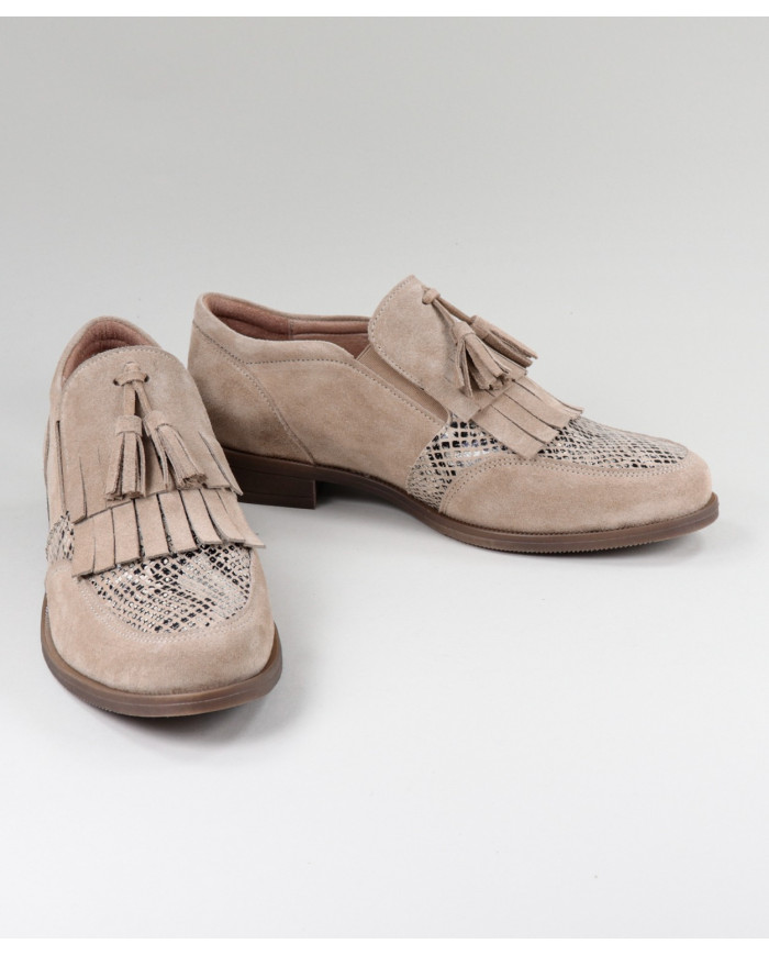 Zapatos de mujer de Oxford Ginova con Berloque