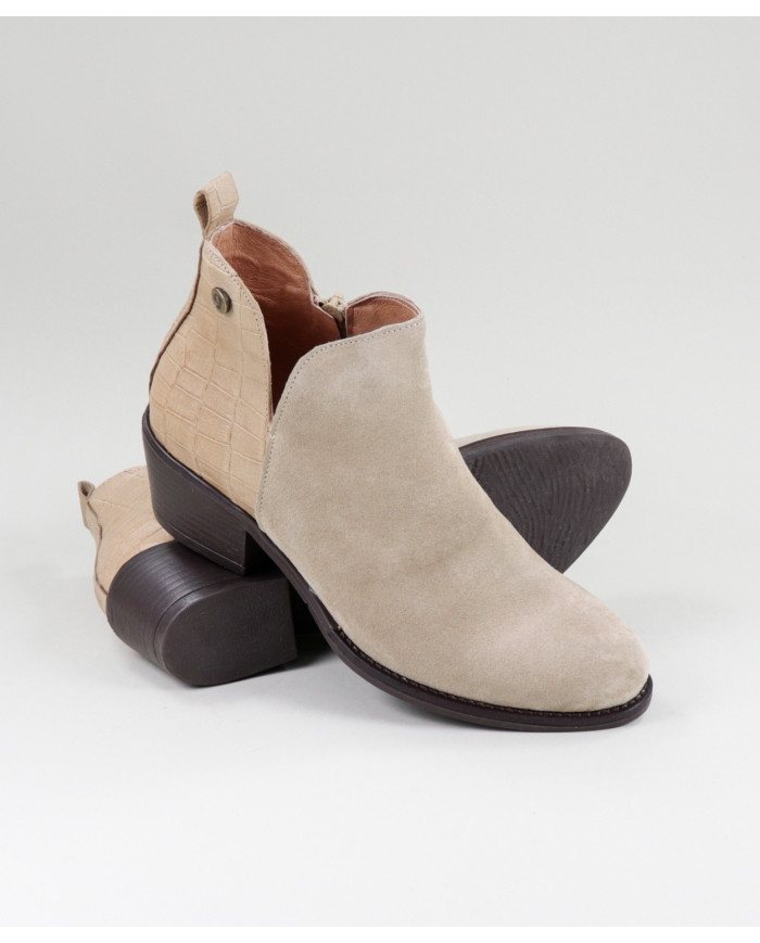 Botas Ginova efeito Crocodilo Atrás em taupe