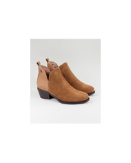 Ginova Effect Crocodilo Boots Back in camel