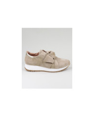 Women's Ginova shoes in Taupe with Lace