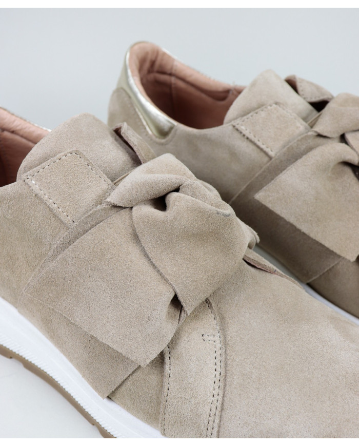 Sapatilhas Femininas Ginova em Taupe com Laço