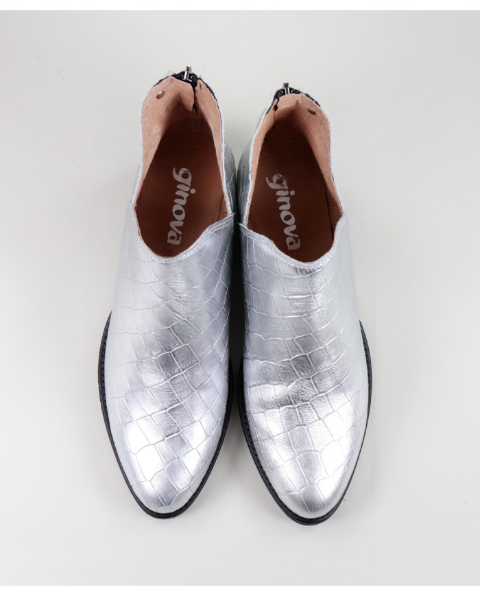 Botas Ginova com Detalhe Metalizado em prata