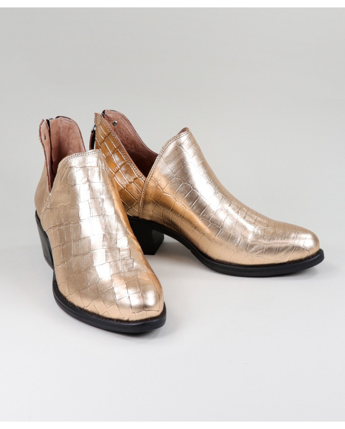 Botas Ginova com Detalhe Metalizado em dourado
