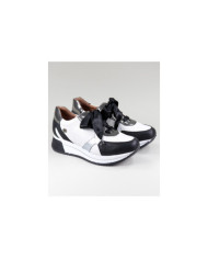 Ladies Ginova shoes in Black with Satin Wholesalers