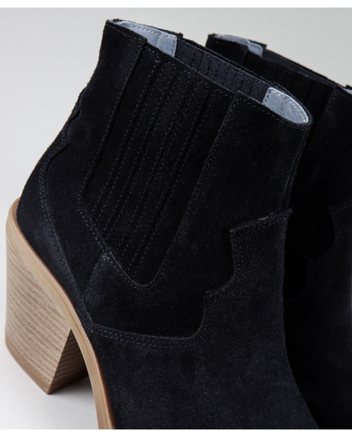 Botas Texana de tacón medio Ginova