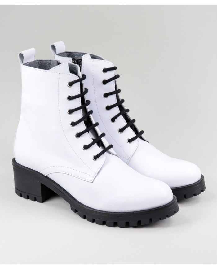 Botas militares de mujeres Ginova en Skin