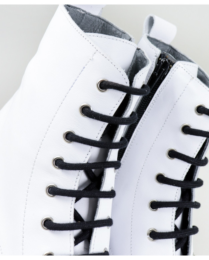 Botas militares de mujeres Ginova en Skin