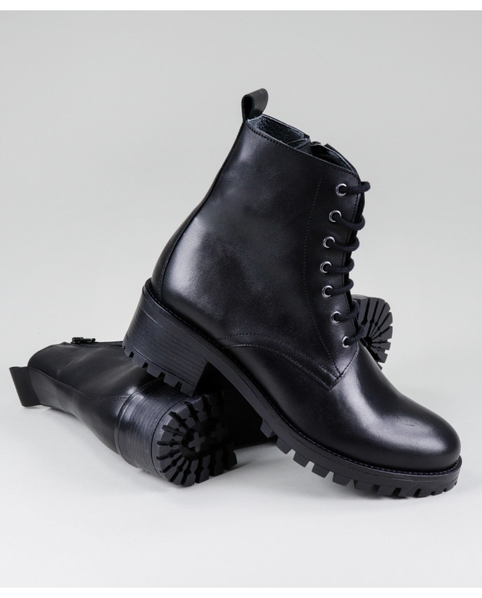 Women's Black Military Boots in Skin