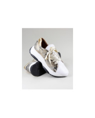 Entrenadores de mujeres Ginova con cordón Satin