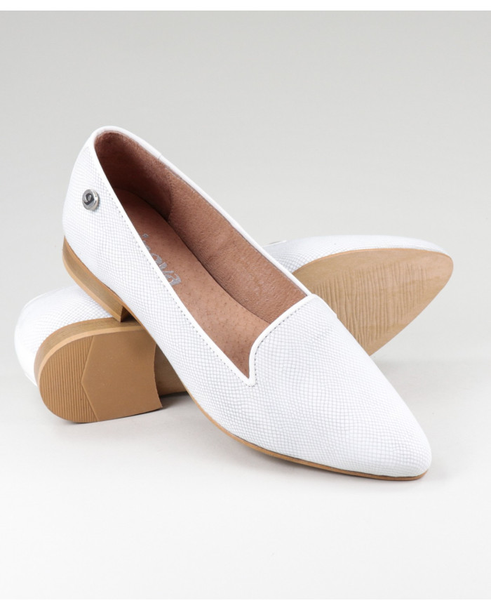 Sapatos Rasos Brancos Formais Ginova de Senhora