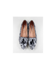 Sapatos Rasos Zebra de Senhora Ginova com Berloques